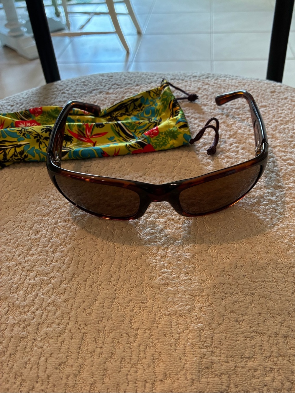 Maui Jim Tortoiseshell Frame STINGRAY Sunglasses with Brown Polarized Lenses - Picture 6 of 9